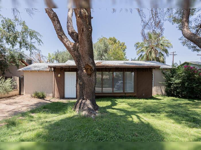 Foto principal - 506 W 11th St
