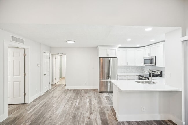 Living Area - South Bay Apartments