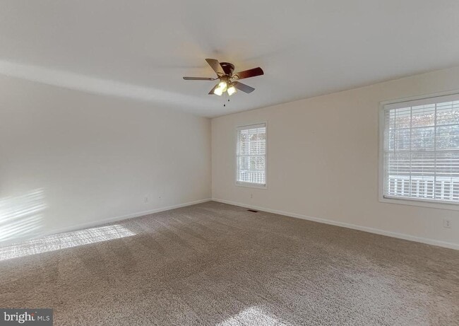 Building Photo - 19825 Fall Ct