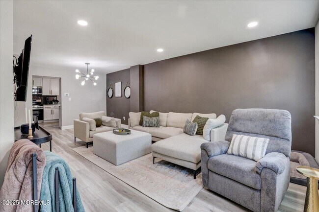 Foto del edificio - 56 Primrose Ln
