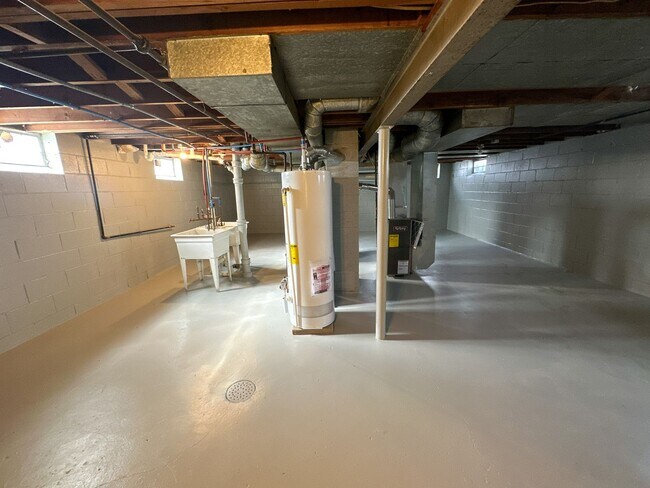 Foto del edificio - 5677-5679-5679 N 61st St