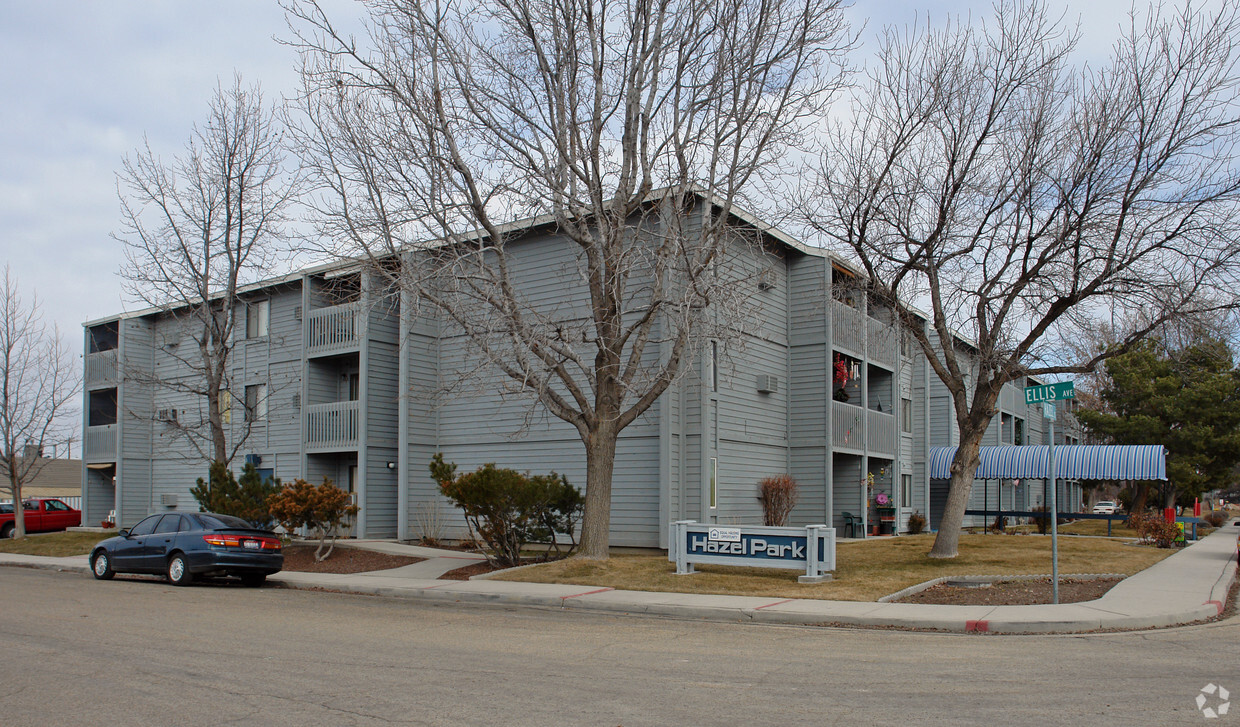 Foto del edificio - Hazel Park Apartments