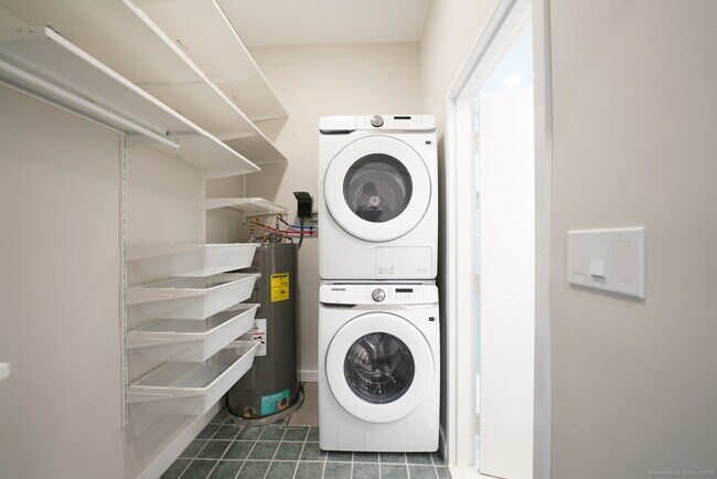 Foto del edificio - 94 Washington St