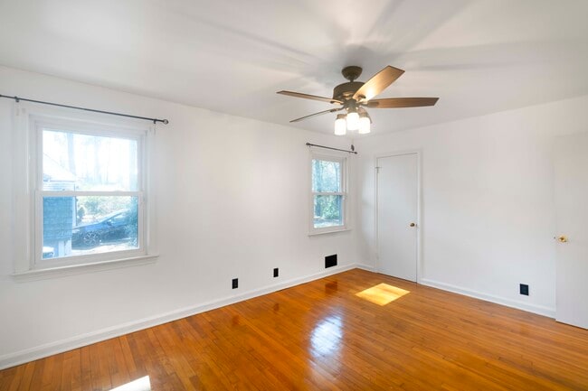 Foto del edificio - 161 Blades St