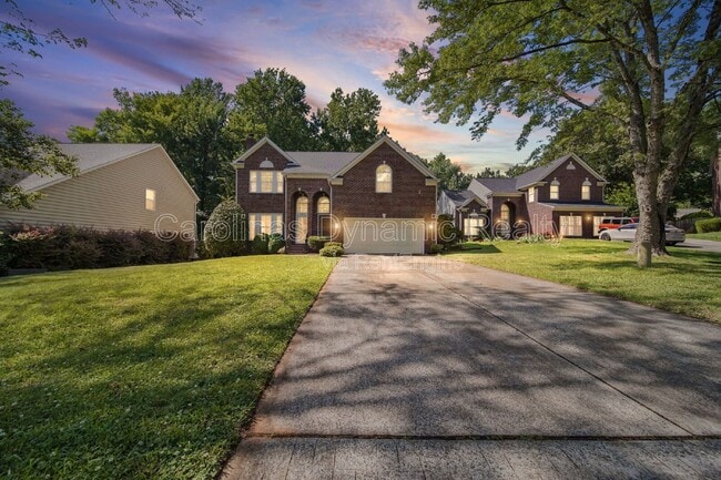 Building Photo - 2812 Redfield Dr