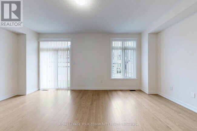 Photo du bâtiment - 56 Haldimand Cres