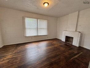 Building Photo - 1111 Monroe St