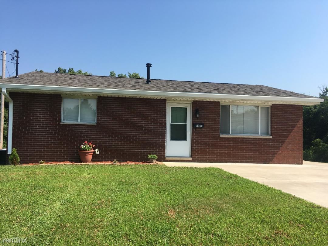 1208 Hocking Rd, Belpre, OH 45714 House Rental in Belpre, OH