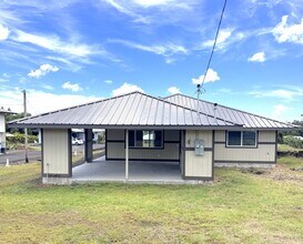 Building Photo - 69 Nalani St