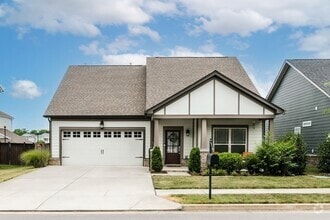 Building Photo - 40 Nokes Dr