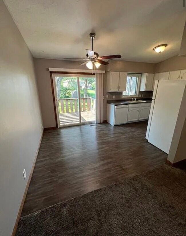 Foto del edificio - 1831 W Peach St