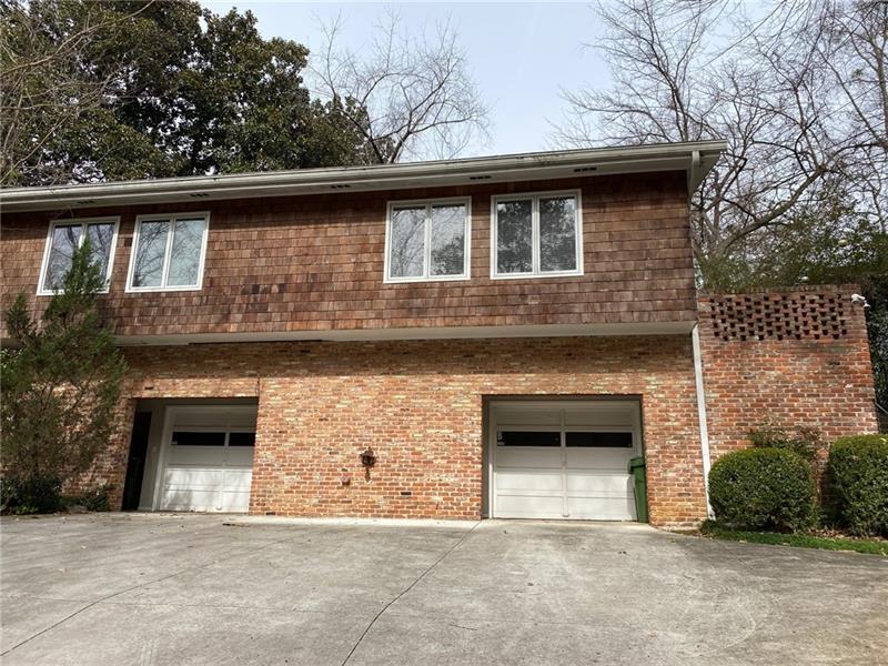 Primary Photo - 546 Allen Rd NE