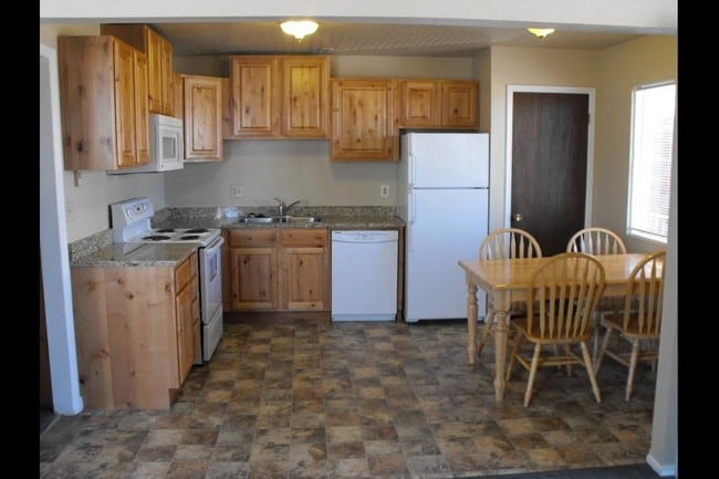 Kitchen - The Annie Apartments