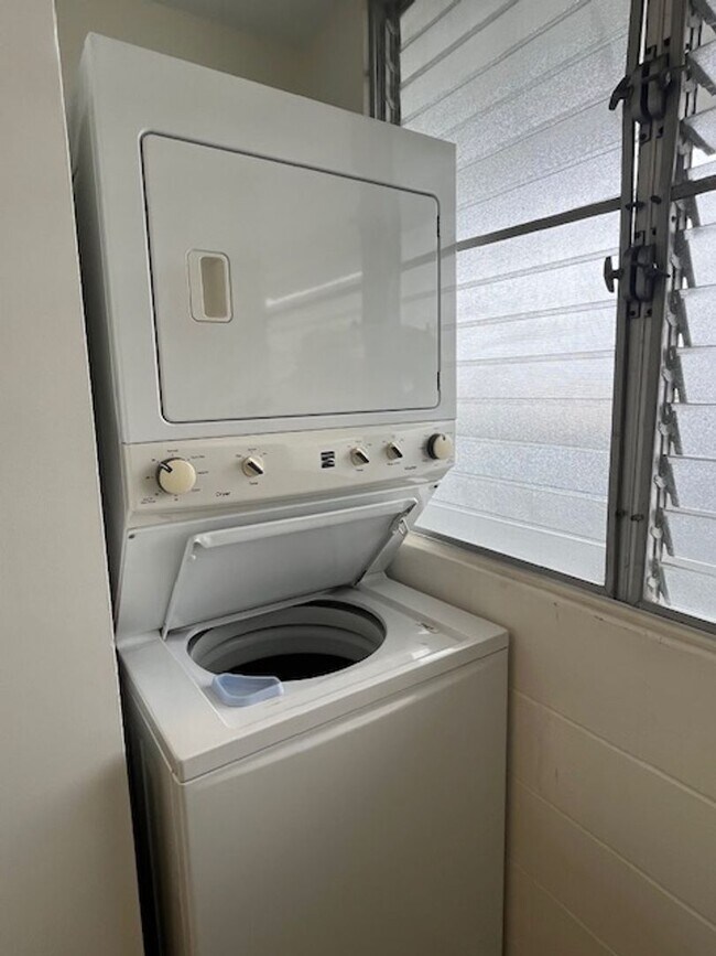 Foto del edificio - Greenwood 2 Bed/1.5 bath Apartment with 1 ...