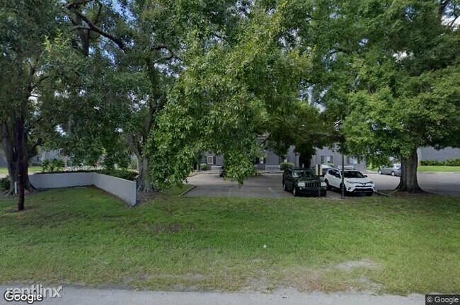 Building Photo - 2 br, 2 bath Condo - 3822 Cortez Dr