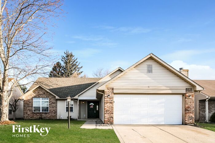 Primary Photo - 8908 Mallard Green Dr