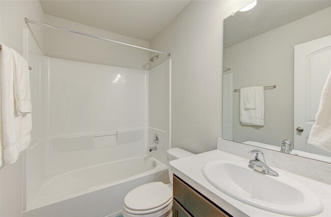 Foto del edificio - 10110 Pine Trace Village Dr