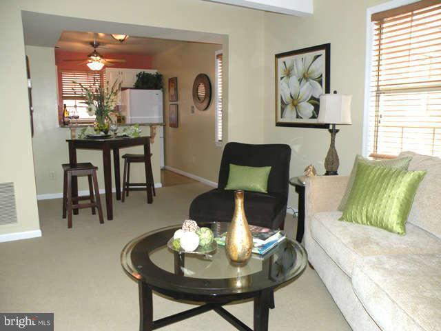 Foto del edificio - 601 Bashford Ln