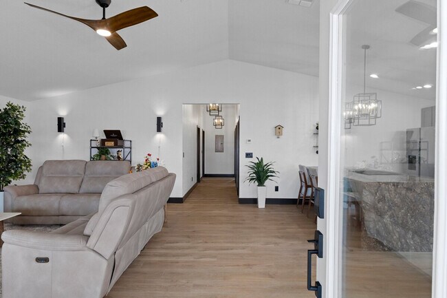 Foto del edificio - 4780 S Polderland Way