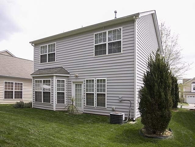 Building Photo - Coming Soon! 3 Bedroom / 2.5 Bath in South...