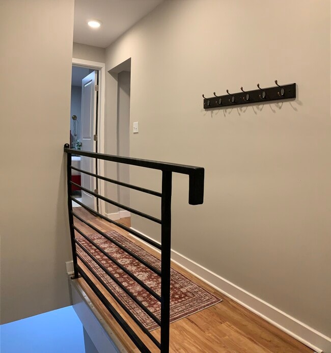 Building Photo - 2556 Germantown Ave