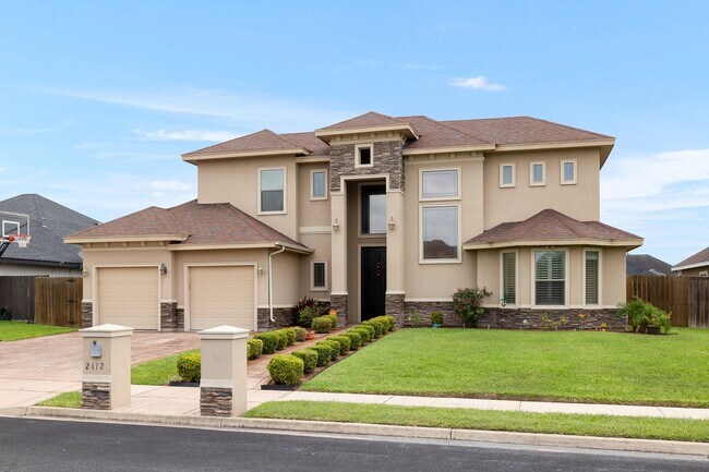 Foto del edificio - 2412 Serrano St