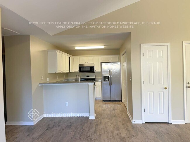 Foto del edificio - 214 Parkridge Dr