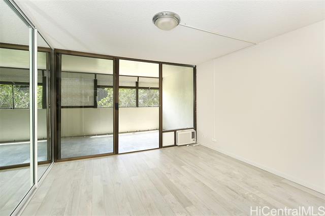 Foto del edificio - 98-500-500 Koauka Loop