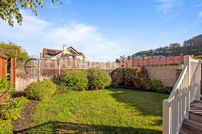 Building Photo - VIDEO - Fenced Yard in Hurricane Gulch - V...