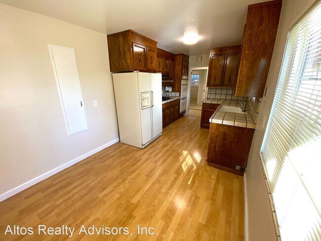 Building Photo - 3 br, 2 bath House - 756 Alice Avenue