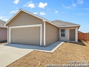 Building Photo - 3834 Kurz Plz S