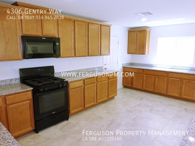 Building Photo - 4306 Gentry Way