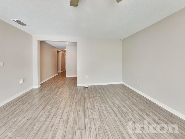 Building Photo - 304 Kensington View Dr