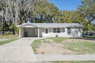 Building Photo - 1606 Woodlyn Dr