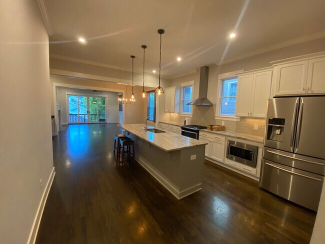 Foto del edificio - Prime East End Rental Home