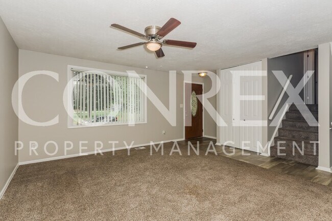 Building Photo - Newly Renovated Quad-Level Home!