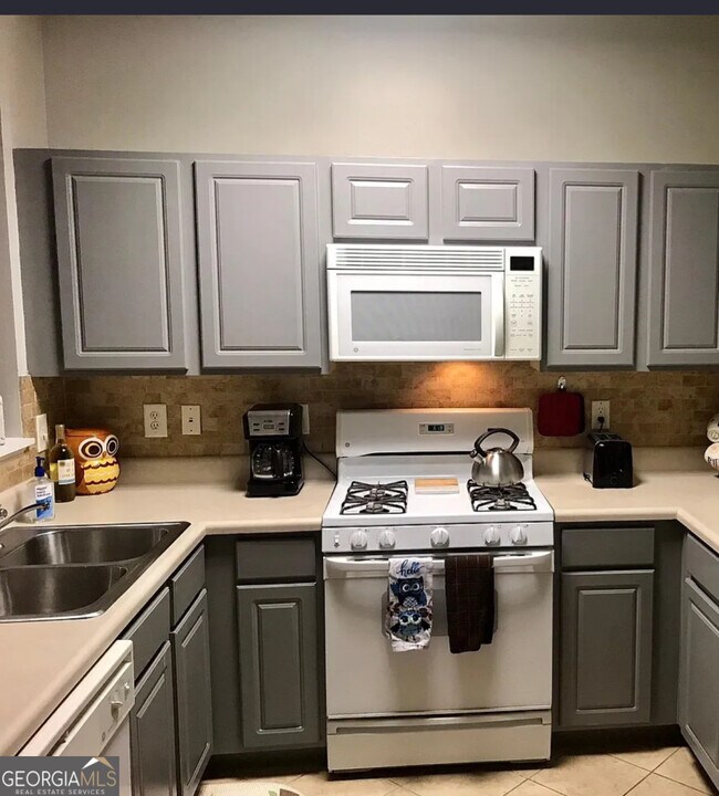 Foto del edificio - 3266 Mill Springs Cir NE