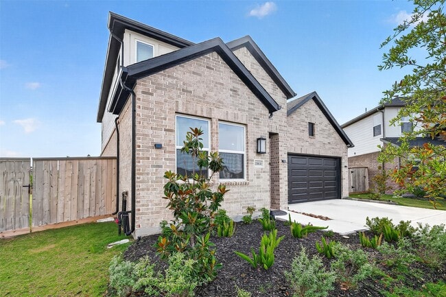Building Photo - 21831 Tallulah River Dr