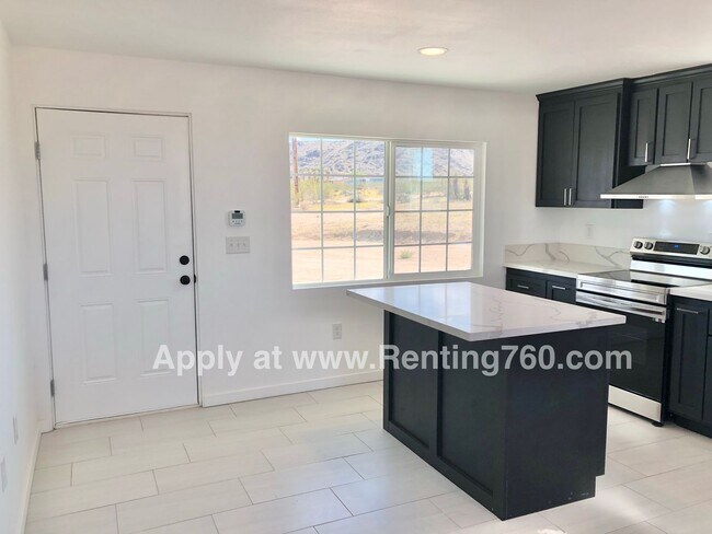 Foto del edificio - Modern & Updated 1 Bed Home!!!