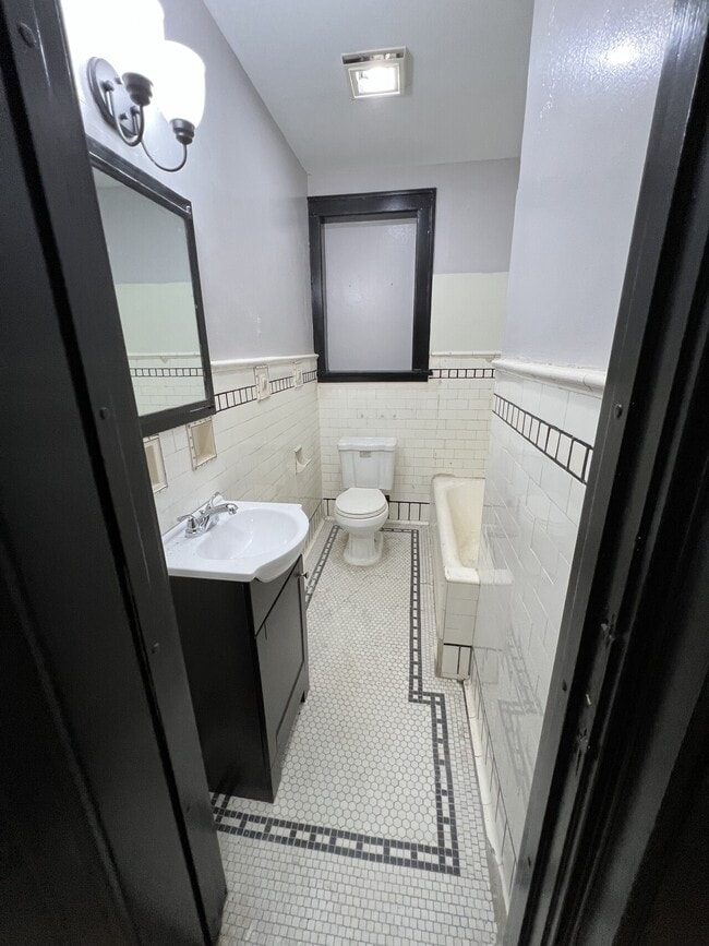 Building Photo - 247 West 11th Street