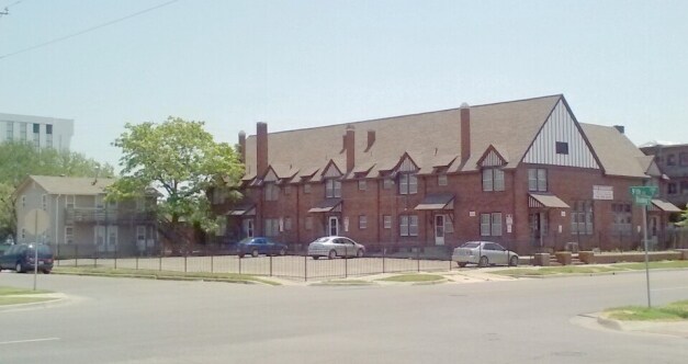 Foto principal - Stewart Court Apartments