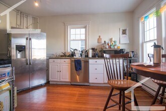 Building Photo - 229 Harvard St