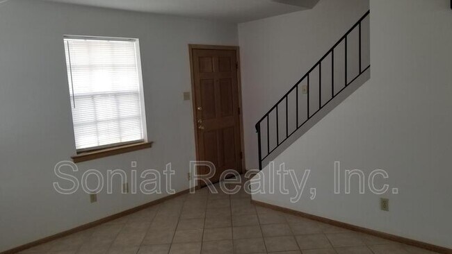 Building Photo - 3025 16th St