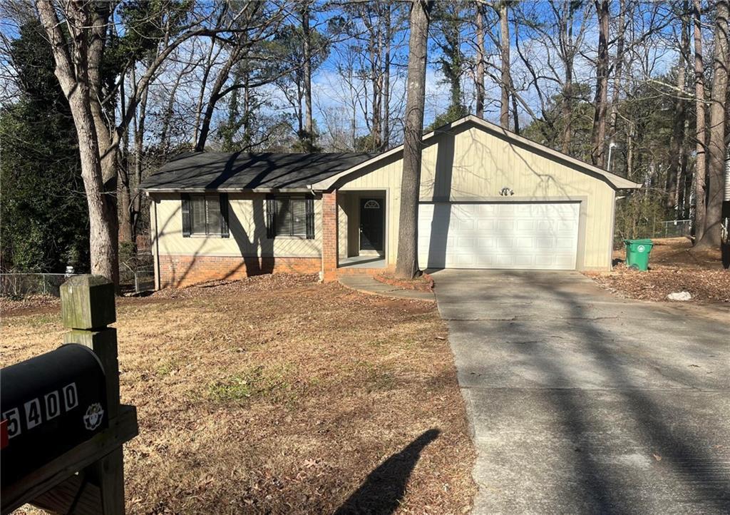 5400 Rockmoor Dr, Stone Mountain, GA 30088 House Rental in Stone