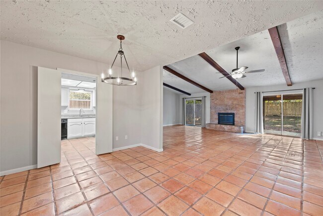 Foto del edificio - 17114 Banchory Ave
