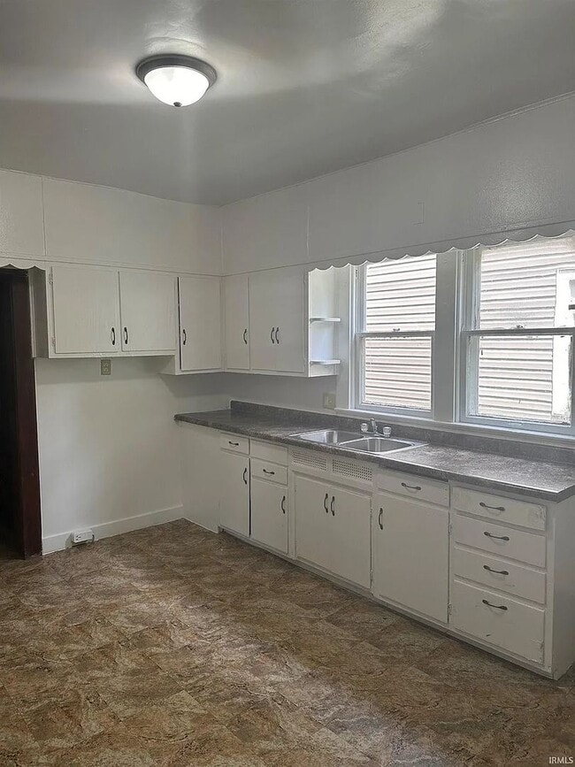 Foto del edificio - 2222 Drexel Ave