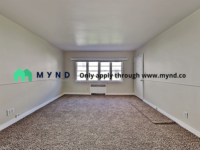 Building Photo - 1045 Riverside Dr