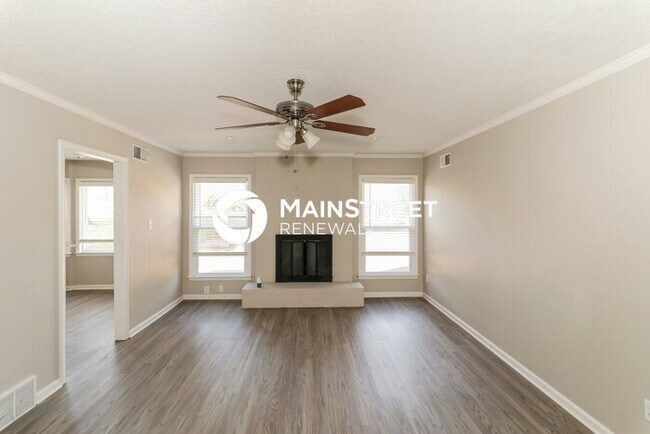 Foto del edificio - 4 Bedroom Pet-Friendly Home in Memphis, TN with Main Street Renewal
