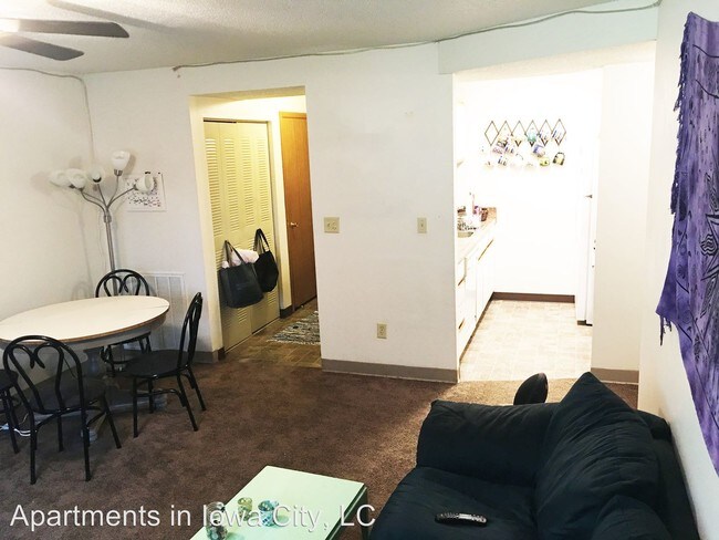 Foto del edificio - 801 S Gilbert Ct