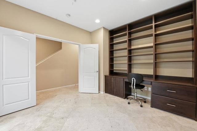 Building Photo - 16926 Vasquez Way